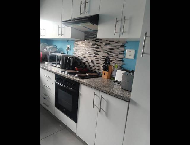 3 BEDROOM PROPERTY TO RENT IN KWANDENGEZI